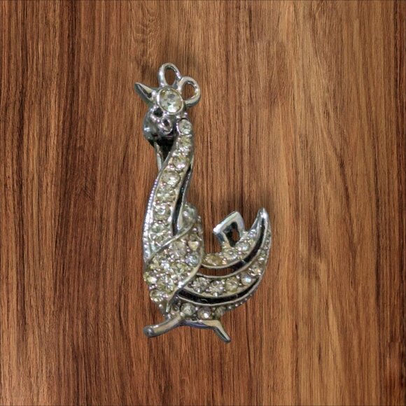 Vintage Rhinestone Rooster Brooch Pin Sparkling Clear Stones Gold-Tone  1.5" - Picture 9 of 9